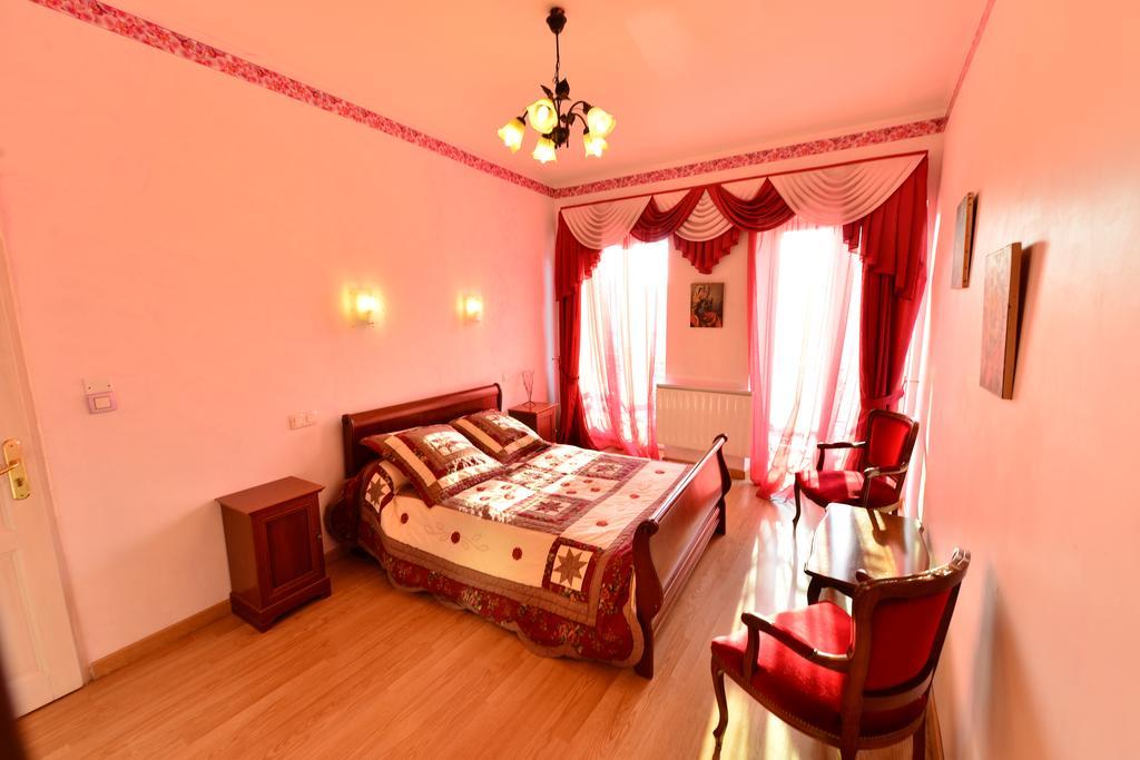 Bed & Breakfast Au Pied Du Chateau